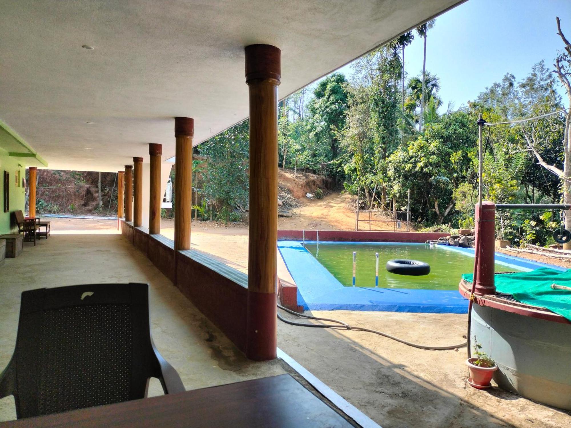 Sambrama Wood House Villa Мадикери Екстериор снимка
